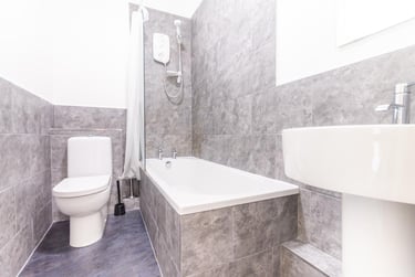 5 bed flat, George House, Jesmond, Newcastle, NE22AL - Image 3